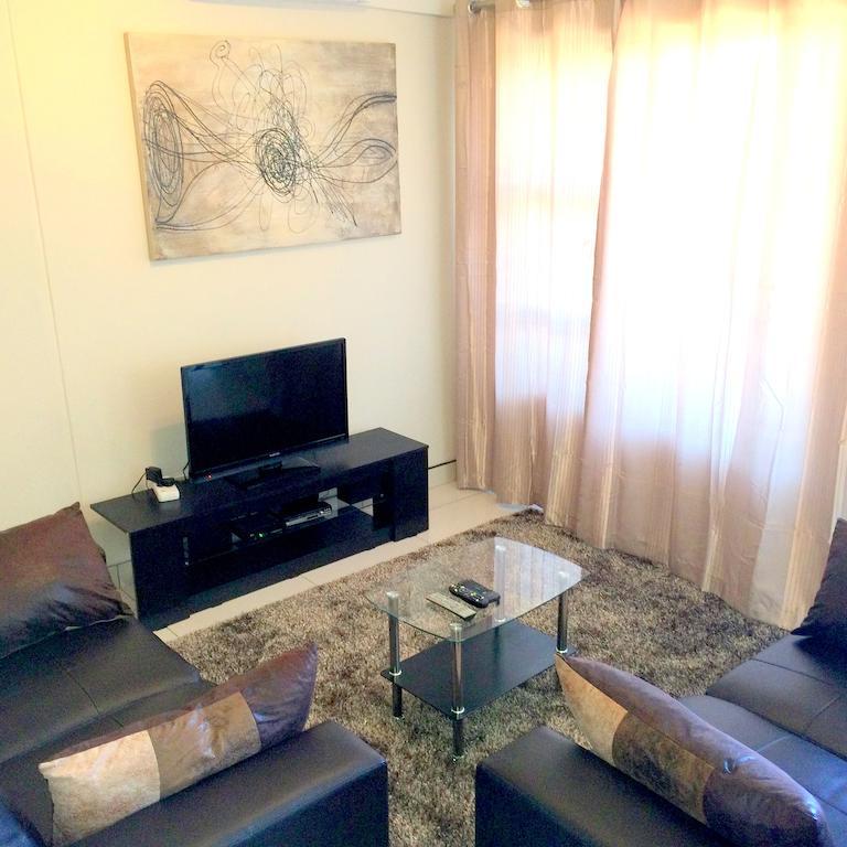 Prestige Apartments Sandton At Westpoint Γιοχάνεσμπουργκ Δωμάτιο φωτογραφία