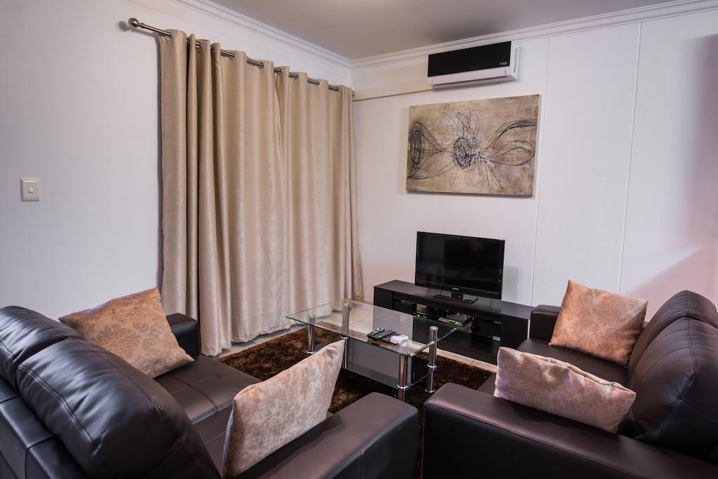 Prestige Apartments Sandton At Westpoint Γιοχάνεσμπουργκ Δωμάτιο φωτογραφία