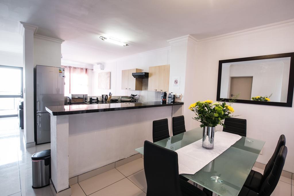 Prestige Apartments Sandton At Westpoint Γιοχάνεσμπουργκ Δωμάτιο φωτογραφία